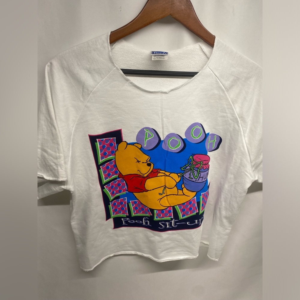 Vintage Women’s Winnie The Poo Cropped Top T Shirt Size Large